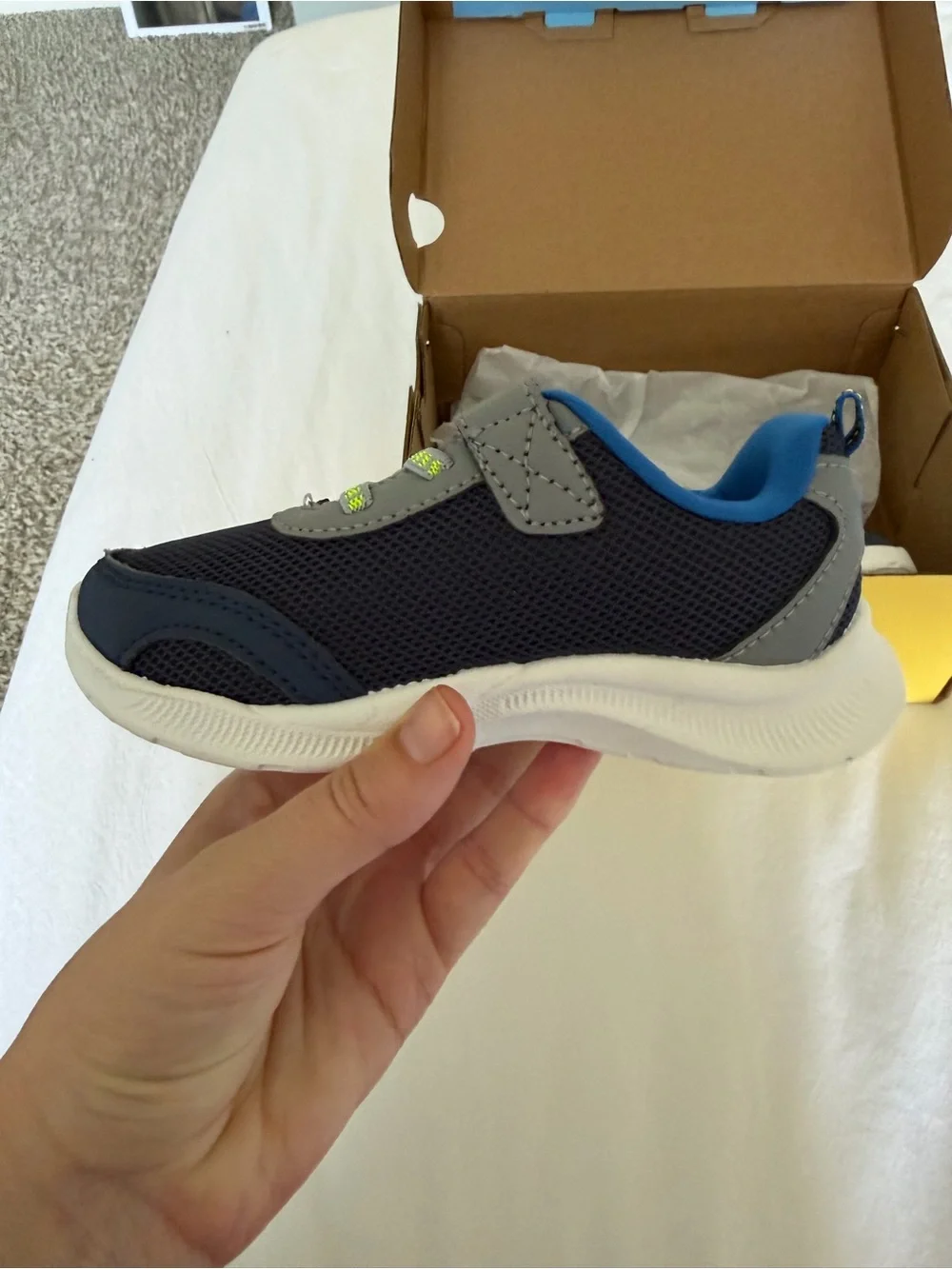 New in Box Stride Rite Seneca sneakers